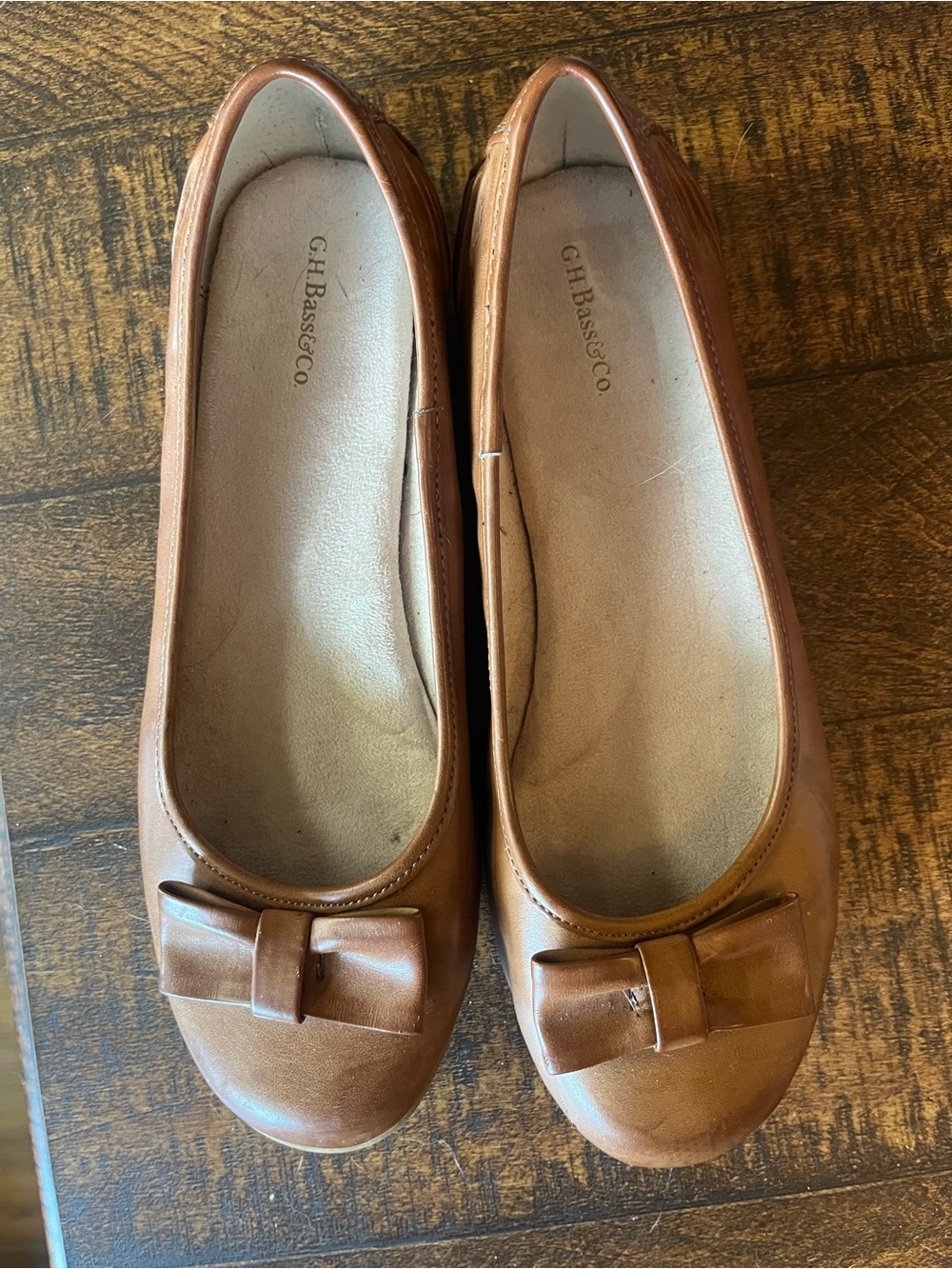 G.H.Bass camel color flats shoes 8